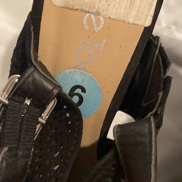 Me Too black suede wedge sandals- worn once - Picture 4 of 10